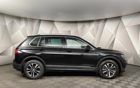 Volkswagen Tiguan II, 2019 год, 3 250 700 рублей, 6 фотография