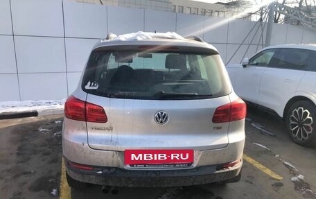 Volkswagen Tiguan I, 2015 год, 1 310 000 рублей, 4 фотография