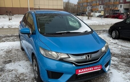 Honda Fit III, 2014 год, 1 050 000 рублей, 2 фотография