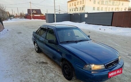 Daewoo Nexia I рестайлинг, 2001 год, 110 000 рублей, 9 фотография