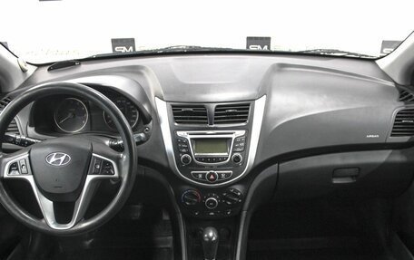 Hyundai Solaris II рестайлинг, 2013 год, 799 000 рублей, 6 фотография