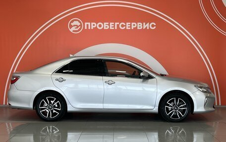 Toyota Camry, 2017 год, 2 550 000 рублей, 4 фотография