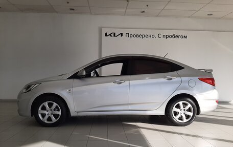 Hyundai Solaris II рестайлинг, 2013 год, 860 000 рублей, 2 фотография