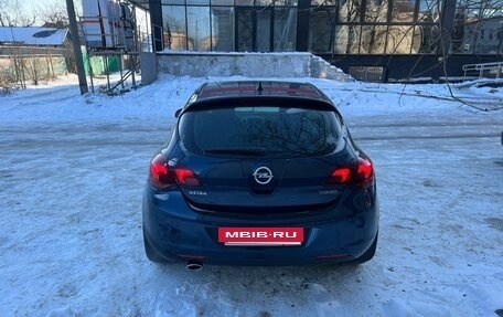 Opel Astra J, 2010 год, 1 190 000 рублей, 5 фотография