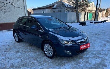 Opel Astra J, 2010 год, 1 190 000 рублей, 8 фотография