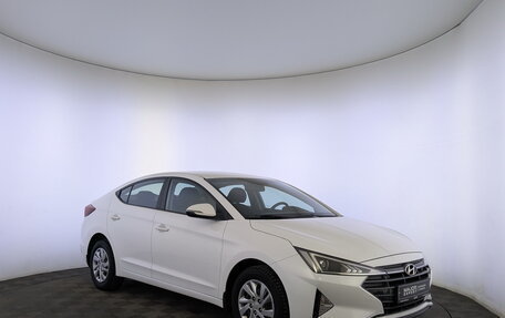 Hyundai Elantra VI рестайлинг, 2019 год, 1 875 000 рублей, 3 фотография