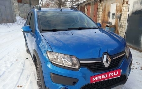Renault Sandero II рестайлинг, 2016 год, 830 000 рублей, 3 фотография