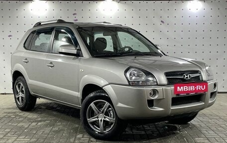 Hyundai Tucson III, 2008 год, 1 090 000 рублей, 2 фотография