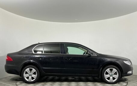 Skoda Superb III рестайлинг, 2010 год, 899 000 рублей, 4 фотография