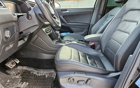 Volkswagen Tiguan II, 2021 год, 3 050 000 рублей, 5 фотография