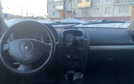 Renault Clio III, 2003 год, 375 000 рублей, 5 фотография