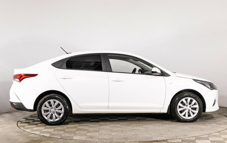 Hyundai Solaris II рестайлинг, 2022 год, 1 690 000 рублей, 4 фотография