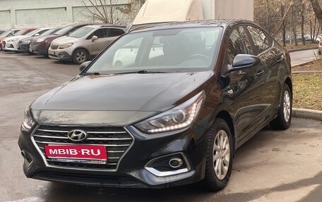 Hyundai Solaris II рестайлинг, 2017 год, 1 530 000 рублей, 1 фотография