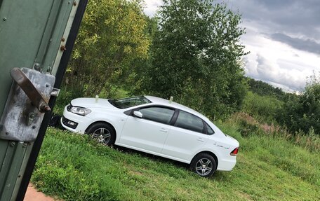 Volkswagen Polo VI (EU Market), 2013 год, 700 000 рублей, 3 фотография