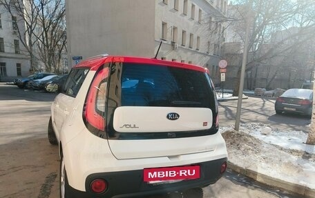 KIA Soul II рестайлинг, 2018 год, 1 830 000 рублей, 10 фотография