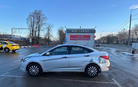 Hyundai Solaris II рестайлинг, 2016 год, 495 000 рублей, 5 фотография