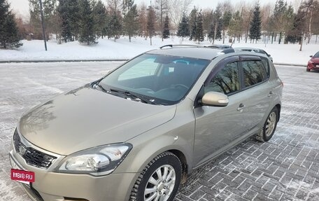 KIA cee'd I рестайлинг, 2010 год, 780 000 рублей, 10 фотография