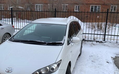 Toyota Wish II, 2012 год, 1 695 000 рублей, 1 фотография