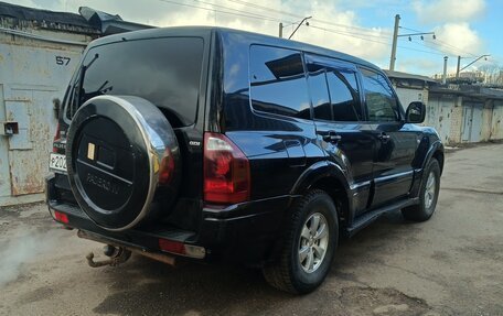 Mitsubishi Pajero III рестайлинг, 2004 год, 900 000 рублей, 2 фотография