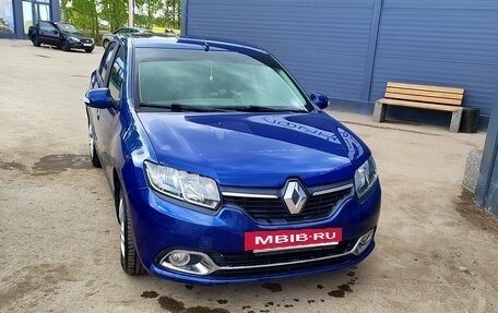 Renault Logan II, 2016 год, 750 000 рублей, 7 фотография