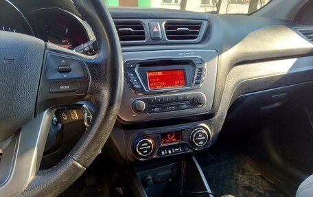 KIA Rio III рестайлинг, 2012 год, 950 000 рублей, 8 фотография