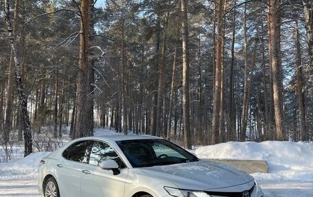 Toyota Camry, 2019 год, 3 450 000 рублей, 1 фотография