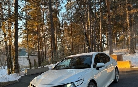 Toyota Camry, 2019 год, 3 450 000 рублей, 5 фотография