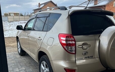 Toyota RAV4, 2011 год, 1 820 000 рублей, 13 фотография