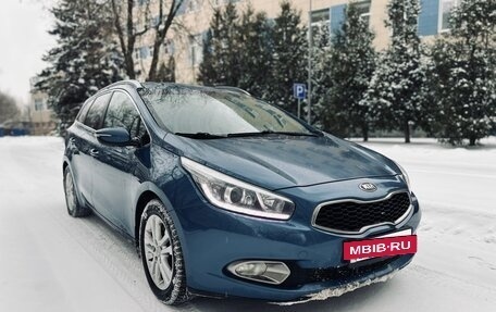 KIA cee'd III, 2014 год, 1 250 000 рублей, 2 фотография