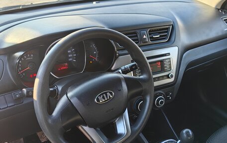 KIA Rio III рестайлинг, 2013 год, 760 000 рублей, 7 фотография