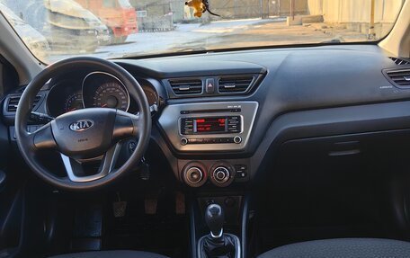 KIA Rio III рестайлинг, 2013 год, 760 000 рублей, 3 фотография