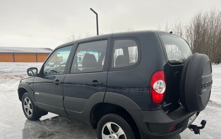 Chevrolet Niva I рестайлинг, 2013 год, 550 000 рублей, 4 фотография