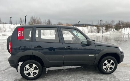 Chevrolet Niva I рестайлинг, 2013 год, 550 000 рублей, 2 фотография