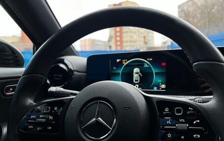 Mercedes-Benz A-Класс, 2019 год, 2 250 000 рублей, 12 фотография