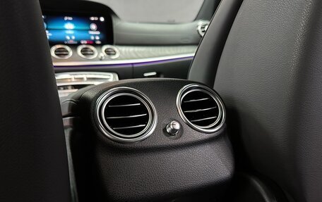 Mercedes-Benz E-Класс, 2021 год, 5 299 000 рублей, 22 фотография