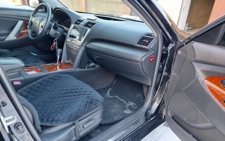 Toyota Camry, 2011 год, 1 700 000 рублей, 14 фотография