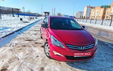 Hyundai Solaris II рестайлинг, 2015 год, 995 000 рублей, 4 фотография