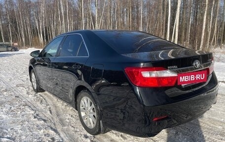 Toyota Camry, 2012 год, 1 650 000 рублей, 2 фотография