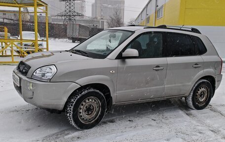 Hyundai Tucson III, 2008 год, 780 000 рублей, 1 фотография