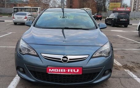 Opel Astra J, 2013 год, 970 000 рублей, 2 фотография