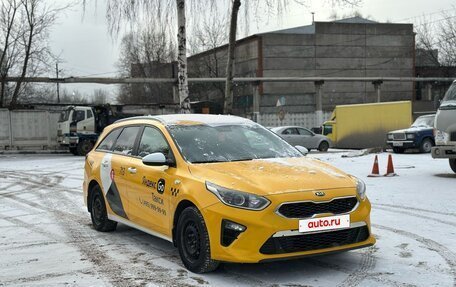 KIA cee'd III, 2021 год, 1 610 000 рублей, 2 фотография