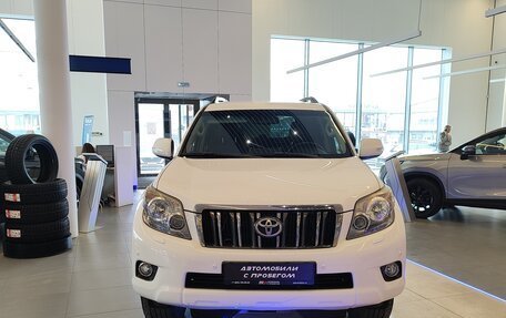 Toyota Land Cruiser Prado 150 рестайлинг 2, 2012 год, 3 195 000 рублей, 2 фотография