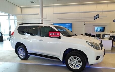 Toyota Land Cruiser Prado 150 рестайлинг 2, 2012 год, 3 195 000 рублей, 4 фотография