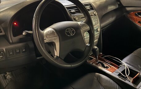 Toyota Camry, 2008 год, 900 000 рублей, 5 фотография