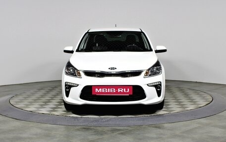 KIA Rio IV, 2018 год, 1 487 000 рублей, 2 фотография