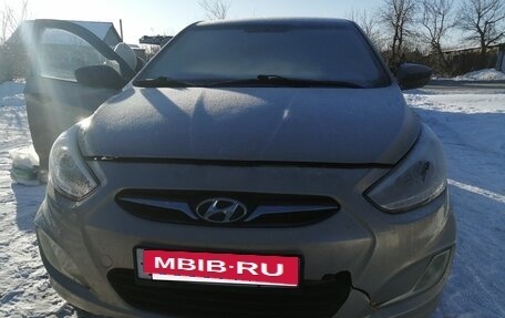 Hyundai Solaris II рестайлинг, 2012 год, 495 000 рублей, 2 фотография