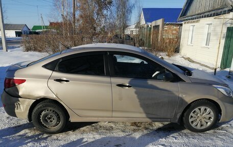 Hyundai Solaris II рестайлинг, 2012 год, 495 000 рублей, 4 фотография