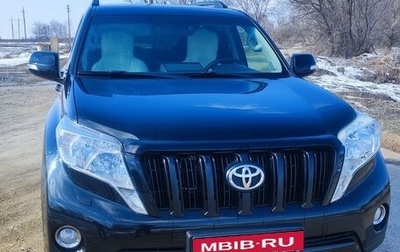 Toyota Land Cruiser Prado 150 рестайлинг 2, 2016 год, 3 390 000 рублей, 1 фотография