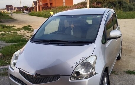 Toyota Ractis I, 2009 год, 750 000 рублей, 11 фотография