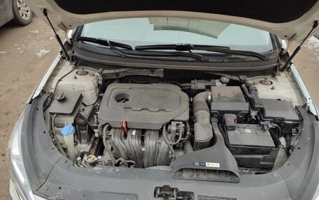Hyundai Sonata VII, 2019 год, 2 100 000 рублей, 21 фотография